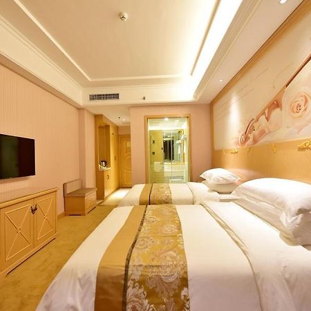 Vienna Hotel Xining Shengli Road מראה חיצוני תמונה